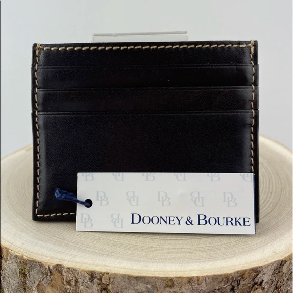 Dooney & Bourke T’Moro Brown Leather Card Holder Sample. Great stocking stuffer! - Picture 4 of 10